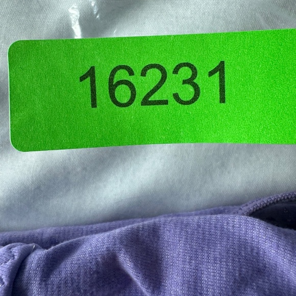 Lululemon‎ Pure Focus Women's Athletic Tank Top Purple 6 Activewear Athleisure - Picture 12 of 12